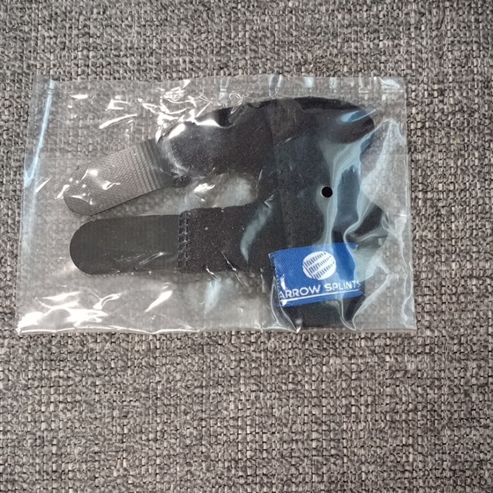 Black Finger Splint